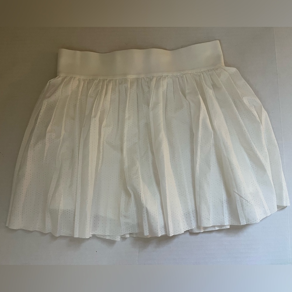 AS Revival white athletic skort - bike shorts + pleated tennis skirt size medium